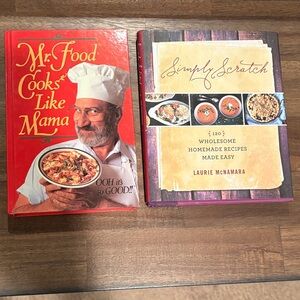 Cooks Like Mama Cookbook - Red Cover